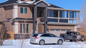 An extra room above the garage